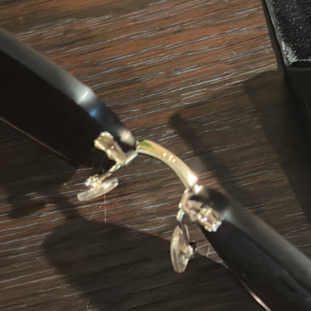 Dior sunglasses no scratches perfect condition - Picture 13 of 13